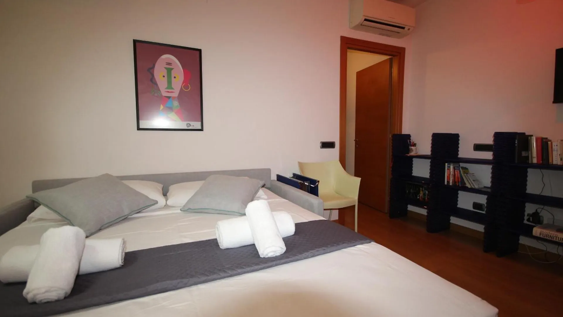 Cola Montano Apartment Milano Italien
